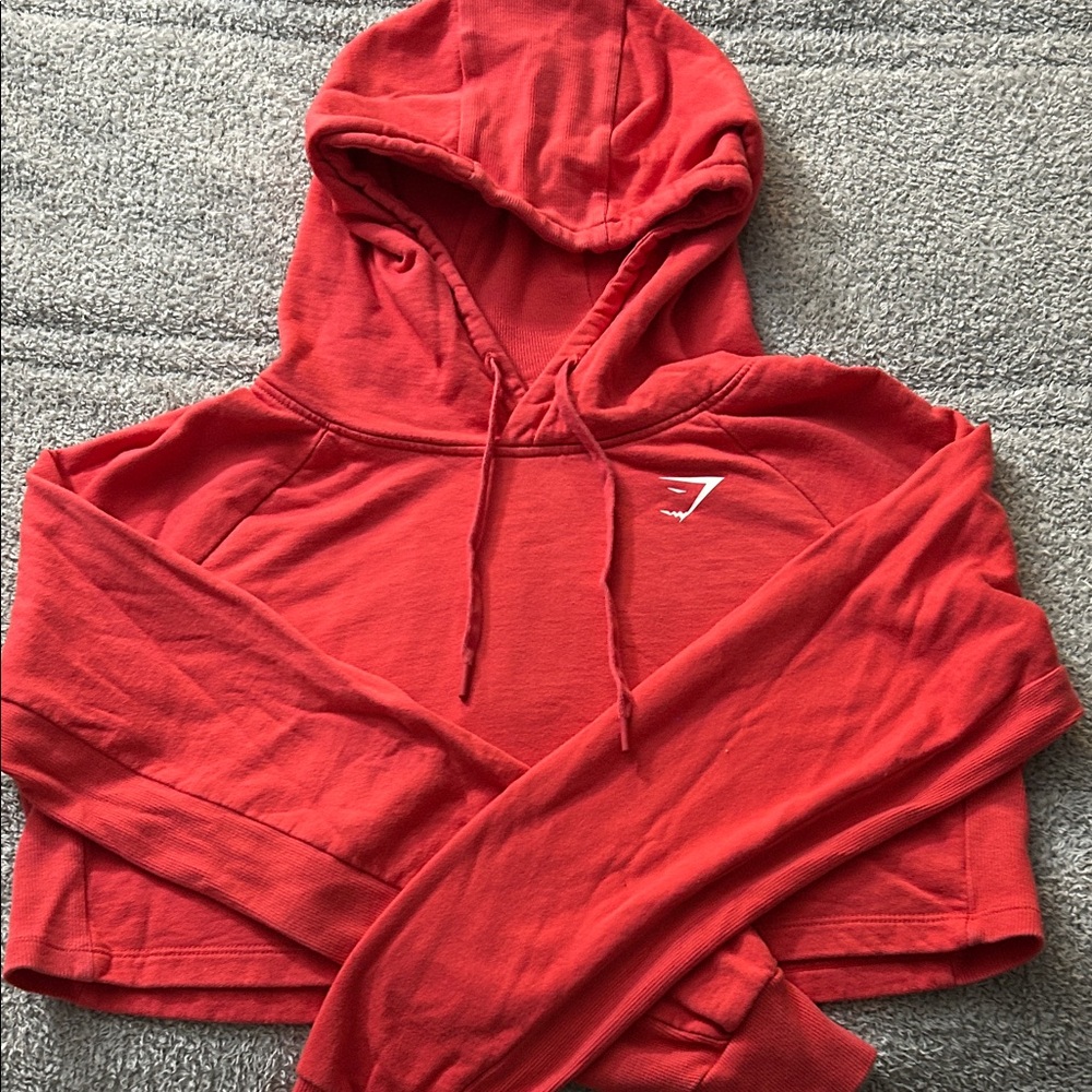 Gymshark Cropped hoodie, size Small. Red.